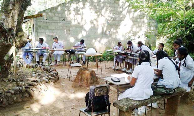 The Education crunch in the Sri Lankan systemThe Education crunch in the Sri Lankan system